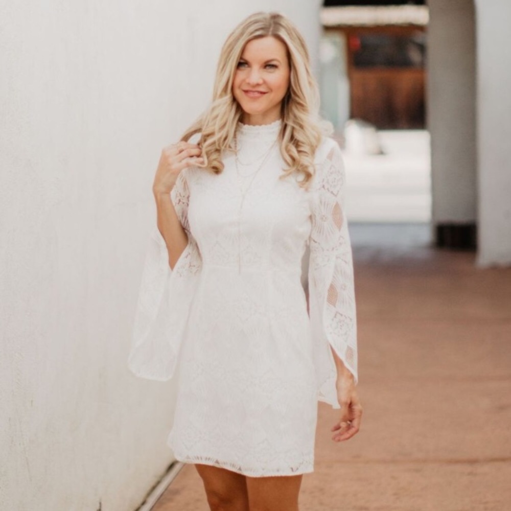 Statement sleeve Lace White Dress